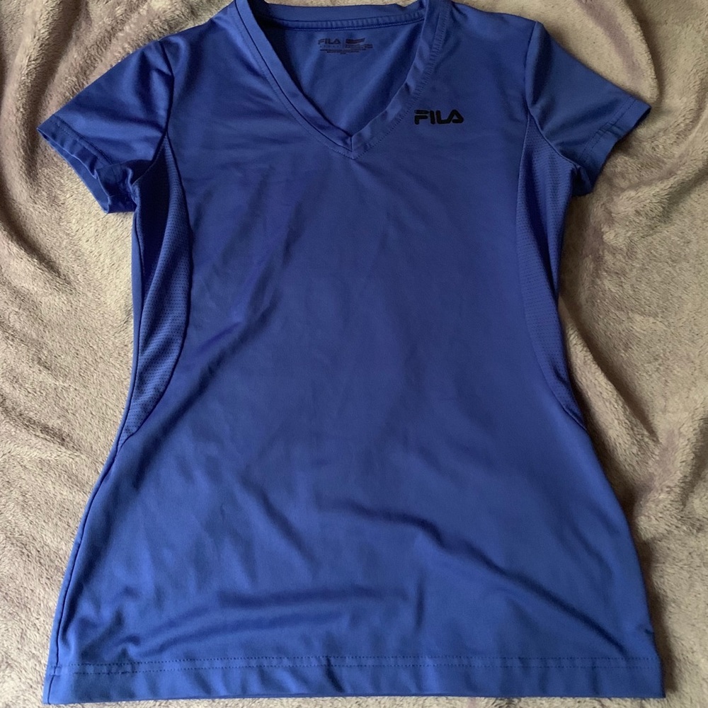 Fila workout shirt